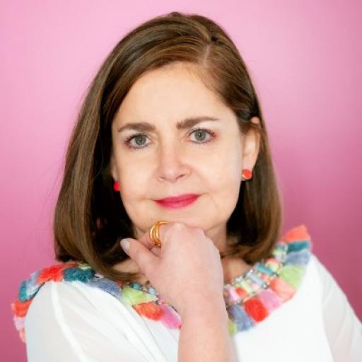 Mónica Flores 