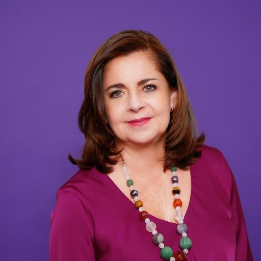 Mónica Flores 